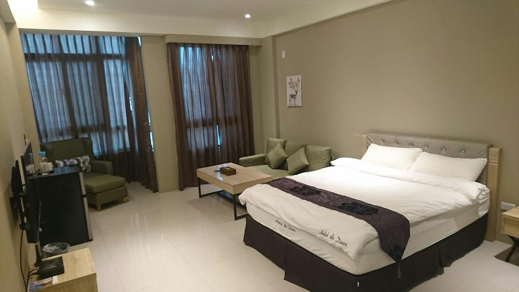 Catnap Hotel Luodong Buitenkant foto
